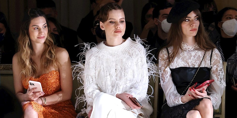 MİLANO MODA HAFTASI'NDAN İLHAM VEREN SOKAK STİLLERİ