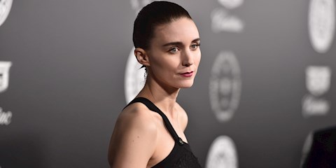 GIVENCHY PARFÜMÜNÜN YENİ YÜZÜ: ROONEY MARA