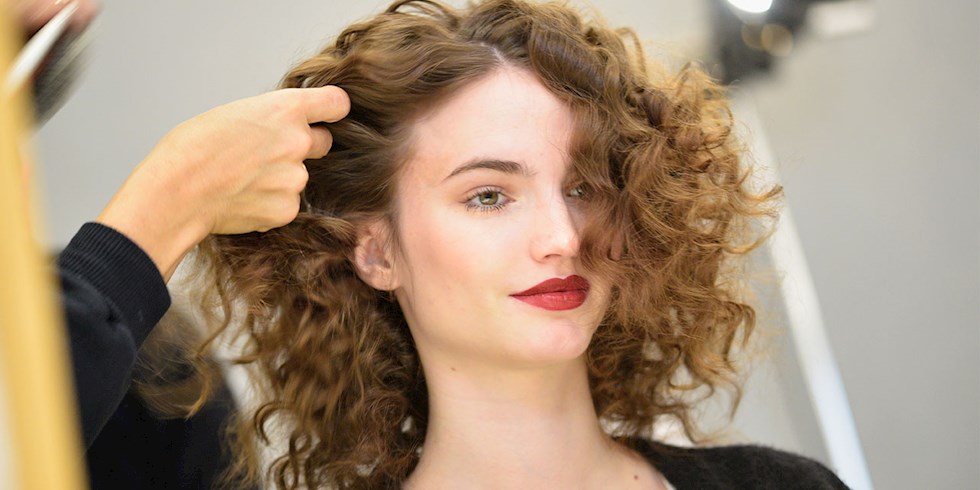 SAÇLARINIZA ALOE VERA DOKUNUŞU