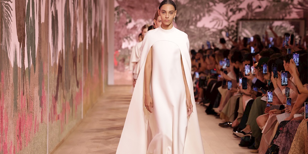 Canlı Yayın: Dior Haute Couture Sonbahar-Kış 2024-2025 Defilesi 