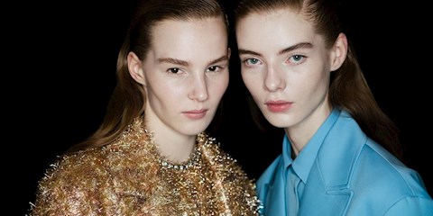 PARLAYAN BİR CİLT İÇİN DOĞAL NEMLENDİRİCİLER