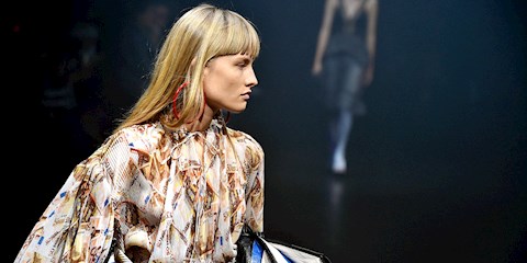 BALENCIAGA’DAN VİDEO OYUNU!