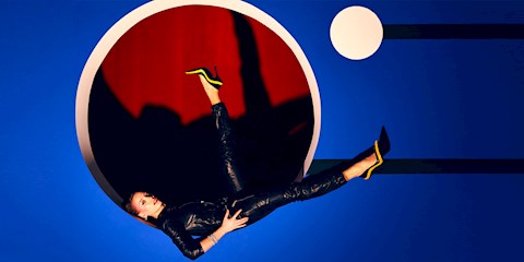 SERENAY SARIKAYA İLE KULİS RÖPORTAJI