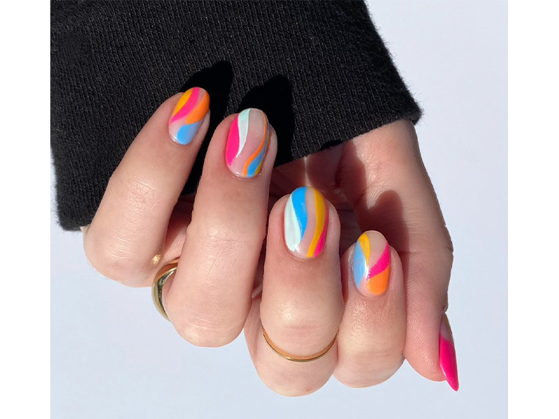 BU SEZON DENEMENİZ GEREKEN 10 NAIL ART TRENDİ