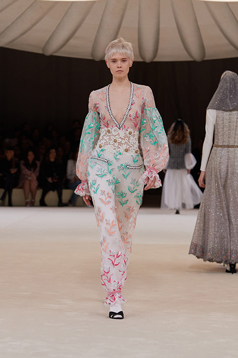 Chanel İlkbahar-Yaz 2024 Haute Couture Defilesi / 30