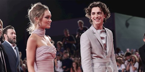 HOLLYWOOD’UN KRALİYET ÇİFTİ: TIMOTHEE CHALAMET VE LILY-ROSE DEPP