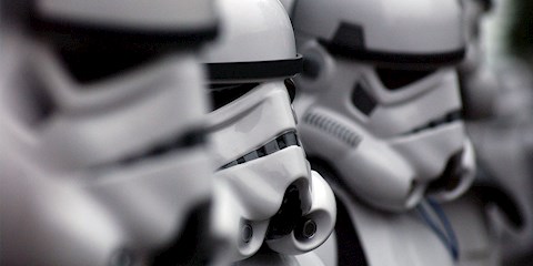 RAG & BONE İLE “GÜÇ SİZİNLE OLSUN”