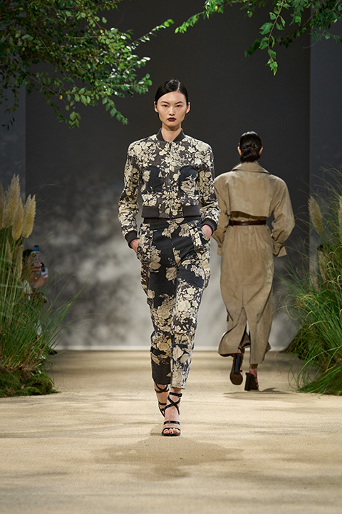 Milano Moda Haftası: Max Mara İlkbahar-Yaz 2024 Defilesi / 35