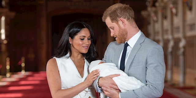 MEGHAN MARKLE, HAMİLELİK DUYURUSU İLE PRENSES DIANA’YI ANDI