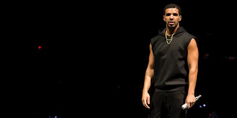 LOUIS VUITTON DEFİLESİNİ BU KEZ DİNLİYORUZ