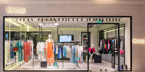 KNITSS TÜRKİYE'DEKİ İLK MAĞAZASINI AÇTI