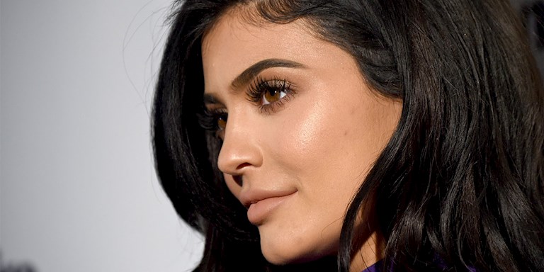 KYLIE JENNER'IN SABAH KAHVALTISINDA VAZGEÇEMEDİĞİ YİYECEK