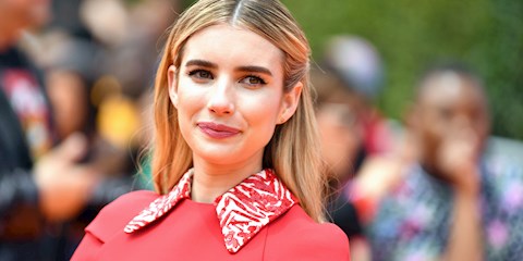 EMMA ROBERTS HAMİLELİK FOTOĞRAFLARINI PAYLAŞTI