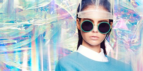 KÜPELİ GÖZLÜK MÜ DEDİNİZ? 