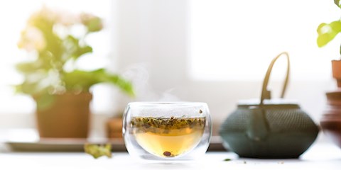 YEŞİL ÇAY İLE İLGİLİ NELER BİLİYORUZ? 