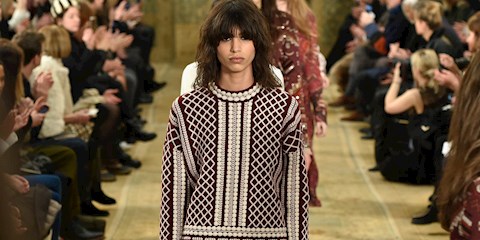 CHRISTIAN LOUBOUTIN BEAUTY’NİN İLK YÜZÜ