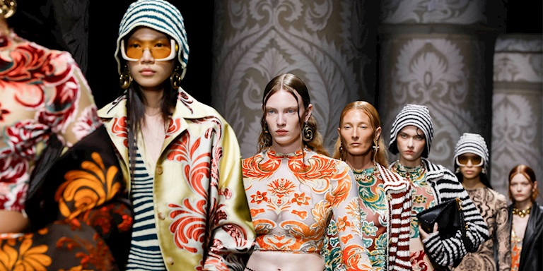 Milano Moda Haftası: Etro İlkbahar-Yaz 2024 Defilesi