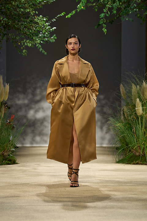 Milano Moda Haftası: Max Mara İlkbahar-Yaz 2024 Defilesi / 15