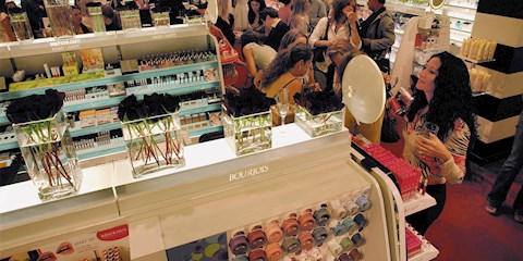 GÜZELLİK VE WELLNESS DÜNYASI CORONA VİRÜSÜNE KARŞI NASIL ÖNLEM ALDI?