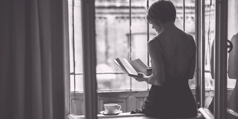 AKREP BURCUNDA DOLUNAY MERAKLI YÖNÜMÜZÜ ORTAYA ÇIKARIYOR