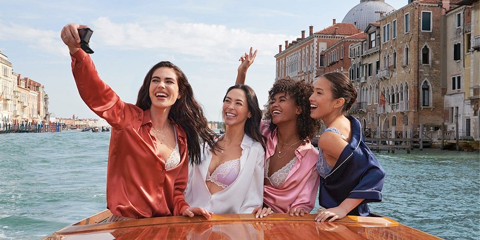 YENİ BAŞLANGIÇLAR: INTIMISSIMI İLKBAHAR-YAZ KOLEKSİYONU