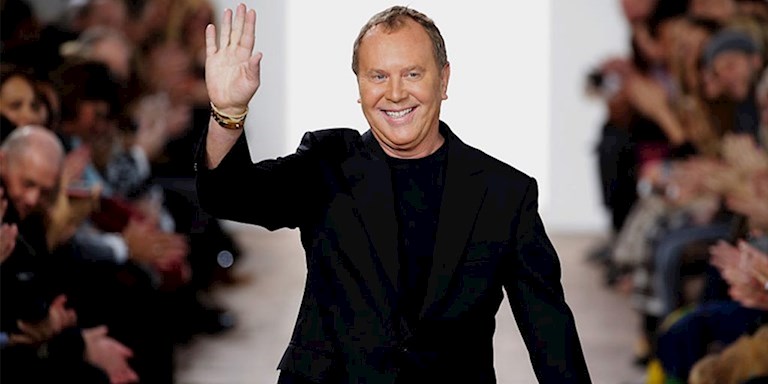 MICHAEL KORS SONBAHAR 2018 DEFİLESİ CANLI YAYIN