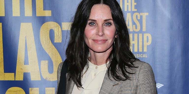 COURTENEY COX SONUNDA EMMY ÖDÜLÜ ADAYLIĞI ALDI