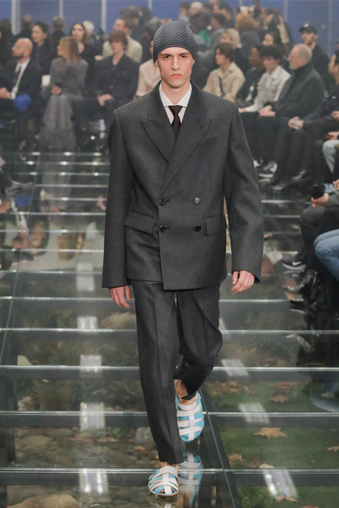 Milano Erkek Moda Haftası: Prada Sonbahar-Kış 2024 Defilesi / 17