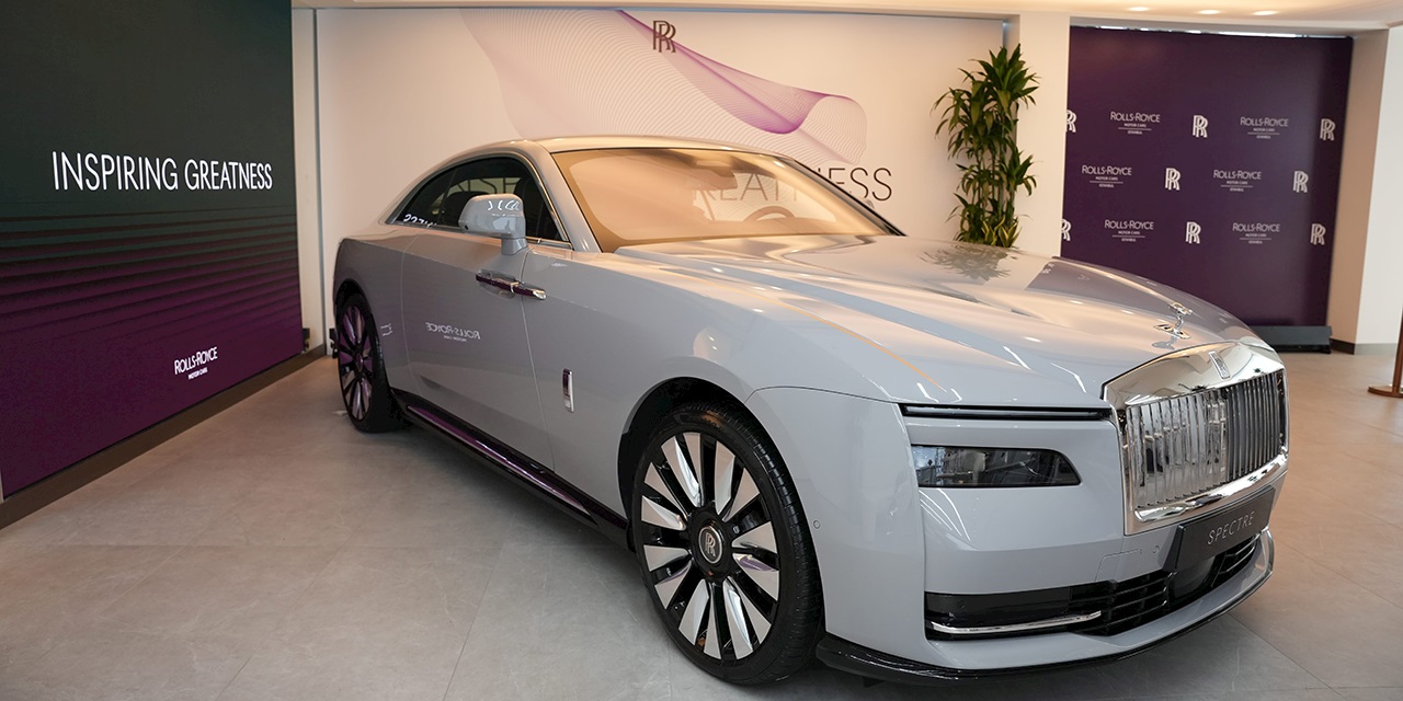 Rolls-Royce'un İlk Elektrikli Otomobili Türkiye'de