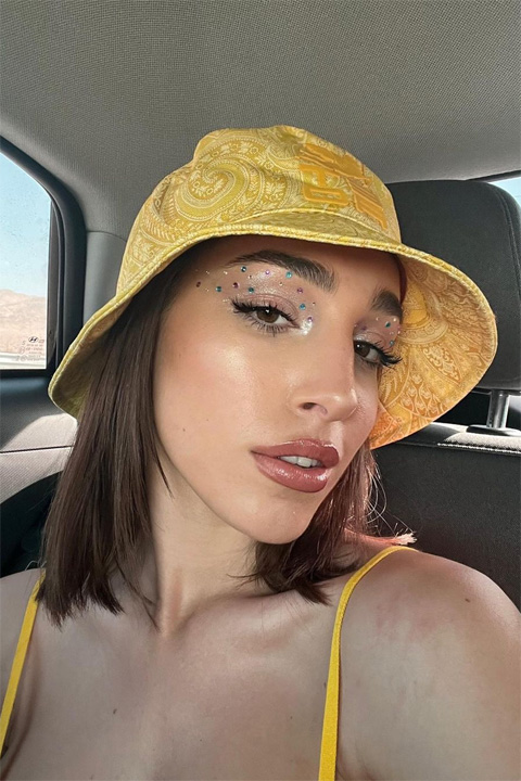 BEST BEAUTY LOOKS FROM COACHELLA 2022