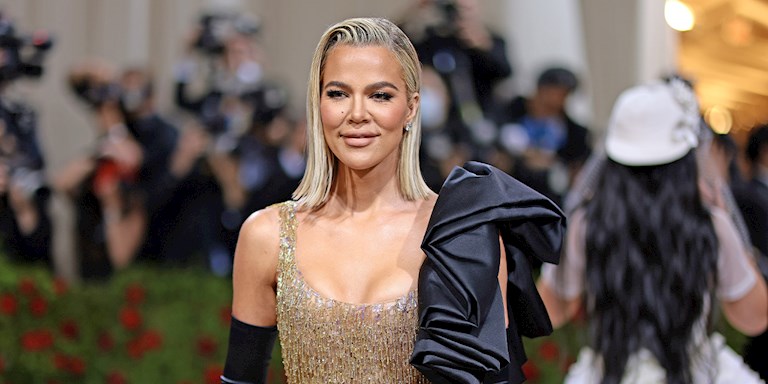 KHLOE KARDASHIAN İKİNCİ BEBEĞİNİ DÜNYAYA GETİRDİ