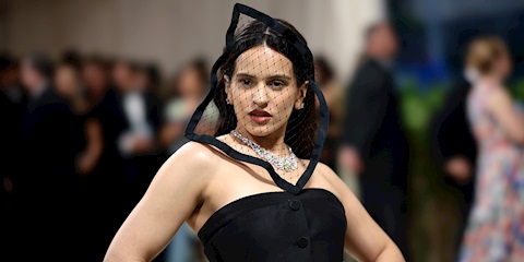 Dior'un Yeni Marka Elçisi Rosalia Oldu