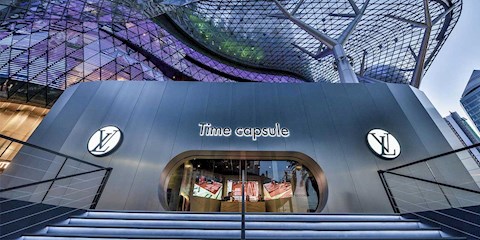 LOUIS VUITTON İLE ZAMANDA YOLCULUK