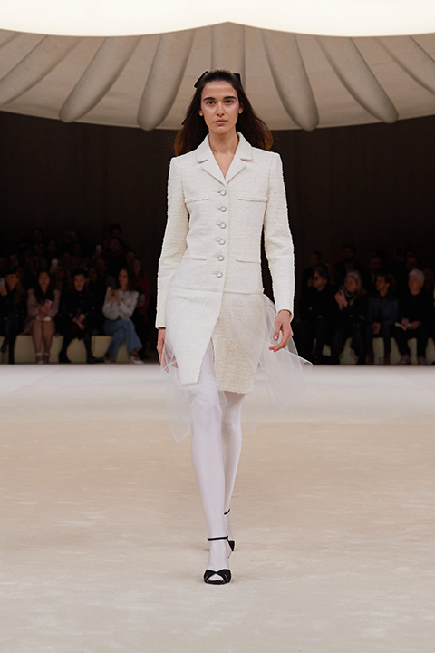 Chanel İlkbahar-Yaz 2024 Haute Couture Defilesi / 2