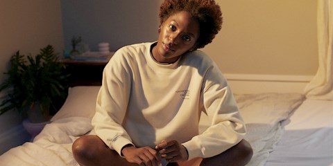 ŞİİRSEL KOLEKSİYON: YRSA DALEY-WARD X H&M