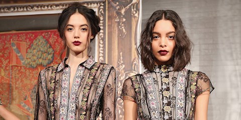 SONBAHARIN EN BASKIN MAKYAJ TRENDİ: BORDO RUJ