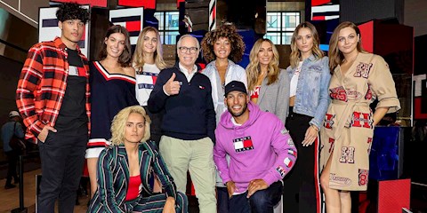 TOMMY HILFIGER'DAN POP-UP SANAT ENSTALASYONU