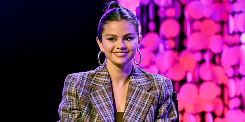 SELENA GOMEZ İLİŞKİLER HAKKINDA KONUŞTU