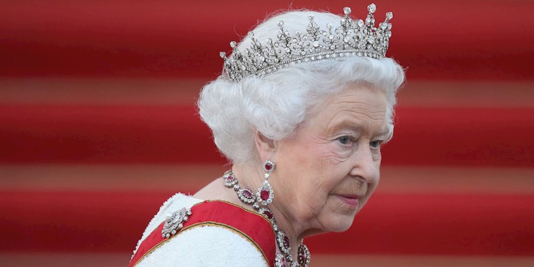 KRALİÇE II. ELIZABETH'İN CORONA VİRÜSÜ MESAJI