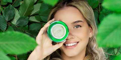 DOĞAL GÜZELLİĞİN İSVİÇRE FORMÜLÜ: LE DESIRE HEMP COLLECTION