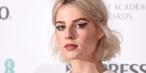 GÜZELLİKTE VINTAGE ESİNTİSİ