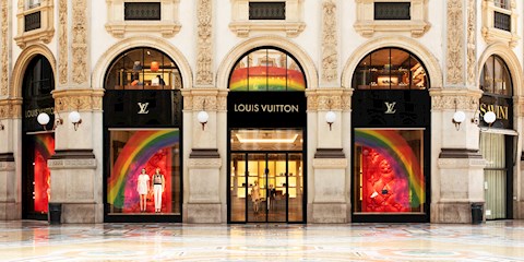 LOUIS VUITTON'DAN RENGARENK YAZ