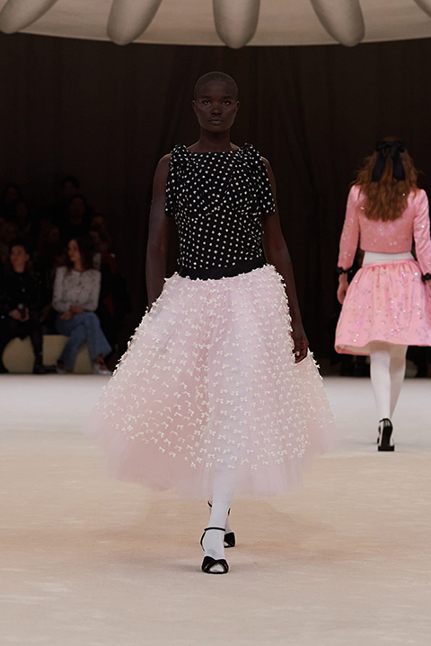 Chanel İlkbahar-Yaz 2024 Haute Couture Defilesi / 45