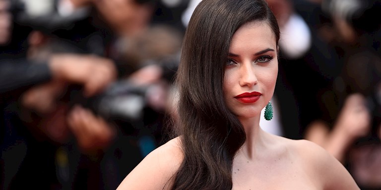 ADRIANA LIMA HAMİLE!