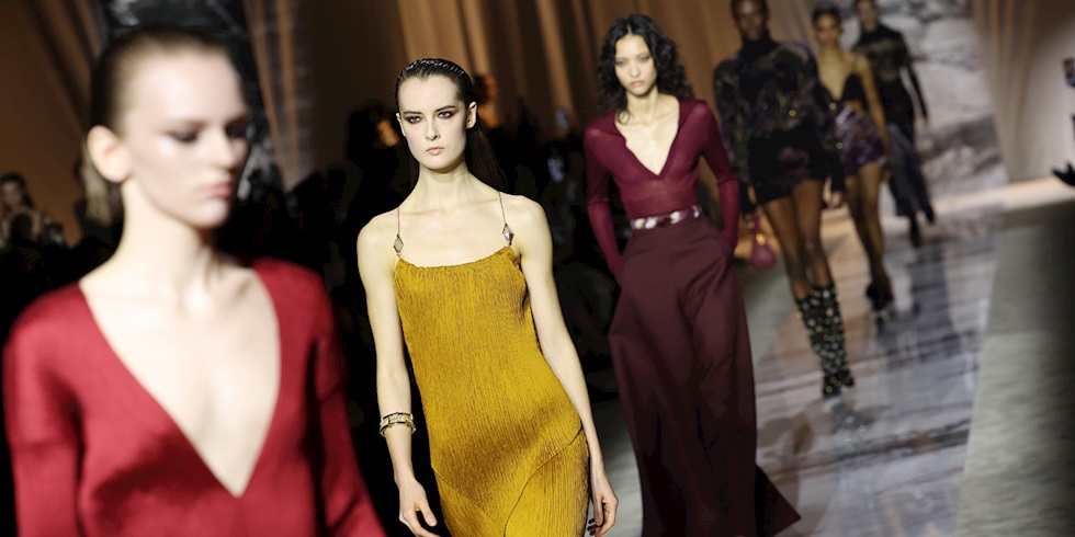 Milano Moda Haftası: Roberto Cavalli Sonbahar-Kış 2024-25 Defilesi 