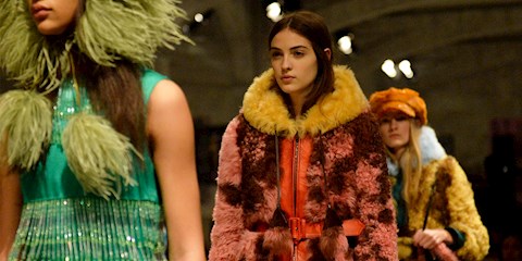 PRADA ARTIK KÜRK KULLANMAYACAK