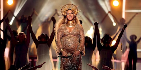 BEYONCE'NİN İKİZLERİNİN İSMİ BELLİ OLDU MU?