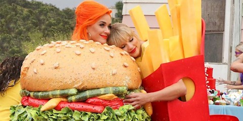 KATY PERRY VE TAYLOR SWIFT BARIŞTI