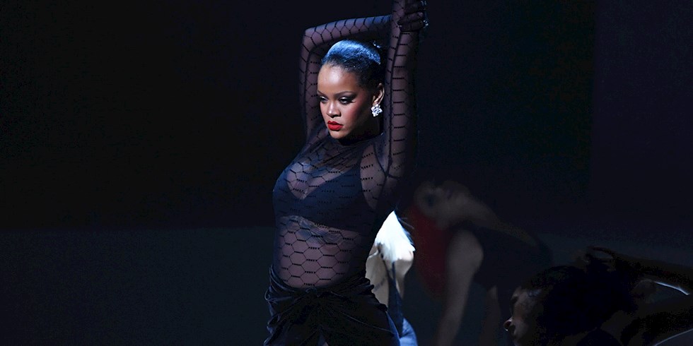 SAVAGE X FENTY’NİN İLK İŞBİRLİĞİ AÇIKLANDI!