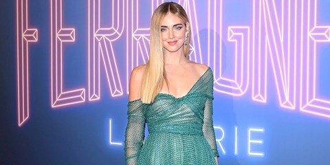 CHIARA FERRAGNI’NİN “THE FERRAGNEZ” MILAN GALASI İÇİN GÖRÜNÜMÜ